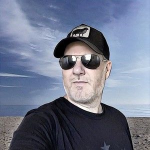 Meet your Posher, Todd